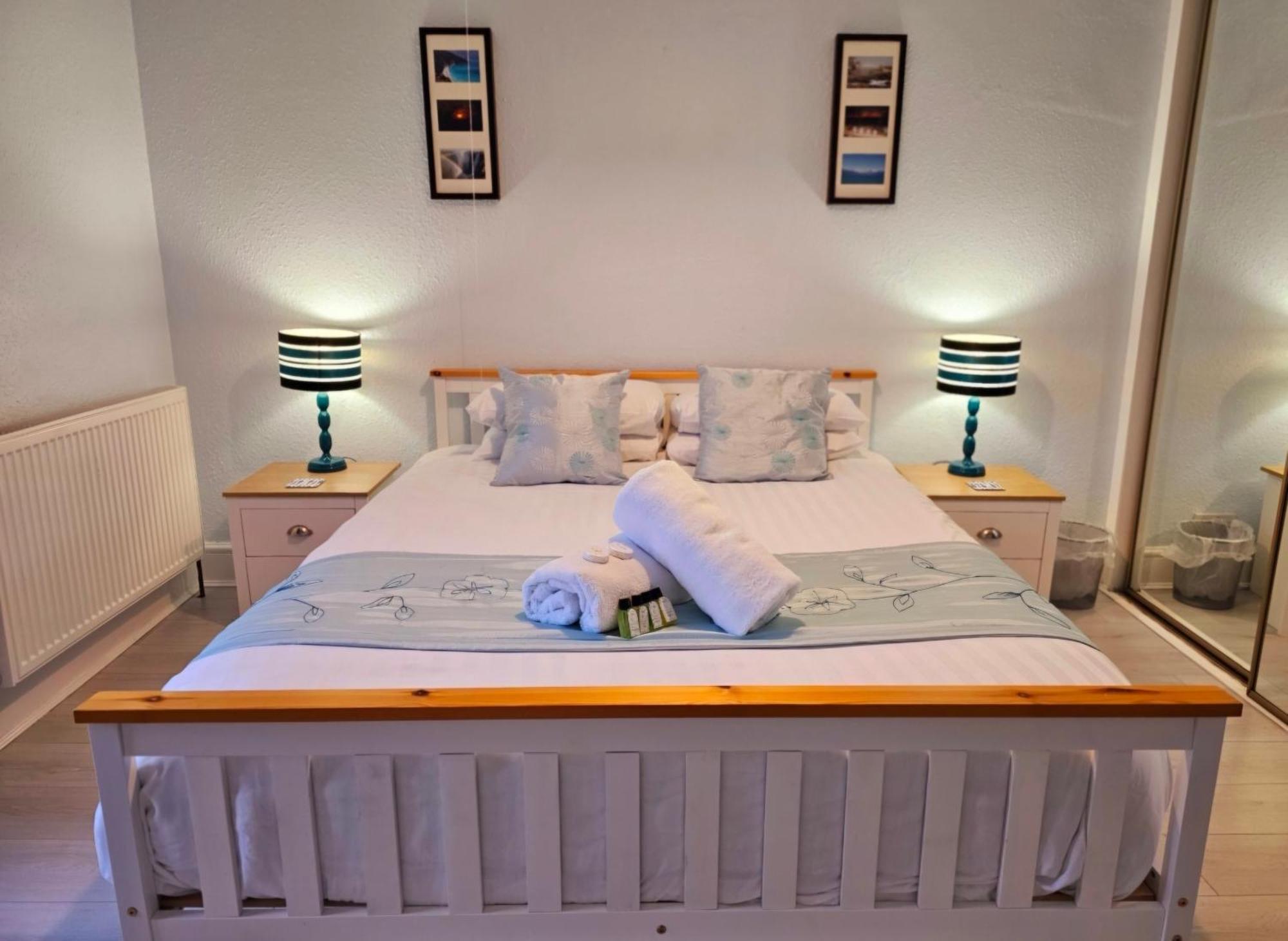 Sea Views, Big 2 Bed Flat Close To Beach & Harbour Ilfracombe Exterior foto